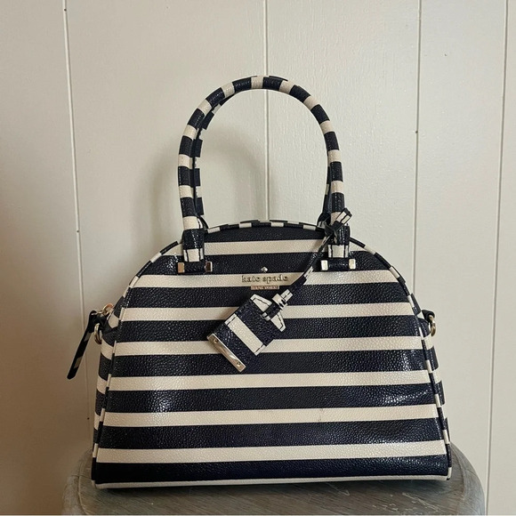 Cedar St Stripe Small Pearl Black/Pebble Satchel/Crossbody From Kate Spade - Picture 1 of 11